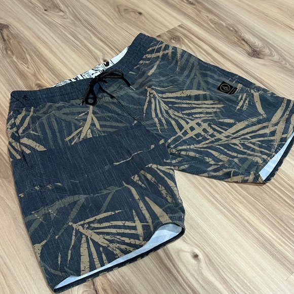 VOLCOM BOARD SHORTS | SIZE 34 | SLINGERS SWIM TRUNKS FLORAL PATTERN - SURFING - Picture 2 of 6